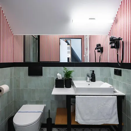 Hello アパート ソポト